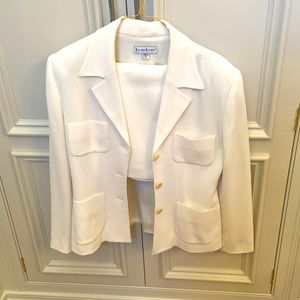 Women's skirt suit